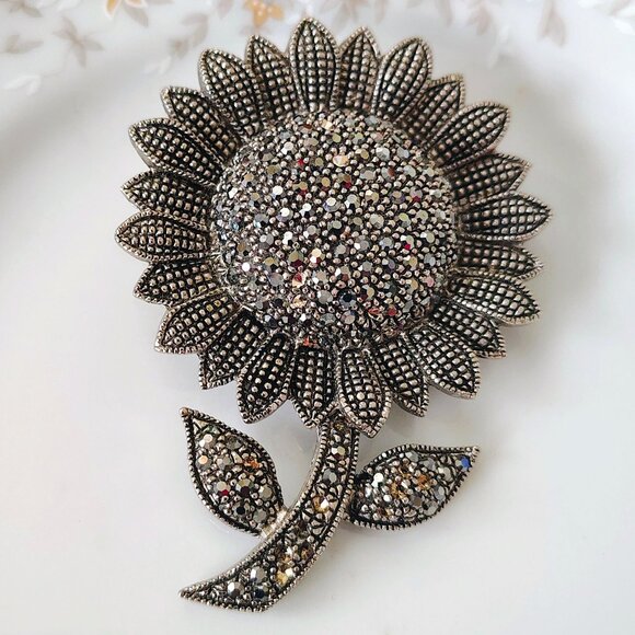 Rare Tanzania IHOKI Marcasite Sunflower Silver AB Tone Rhinestone Brooch Pin